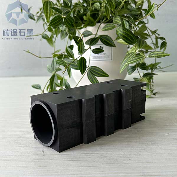 Precision graphite mold