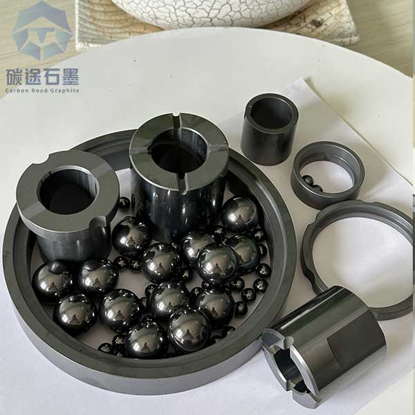 Isostatic graphite mold